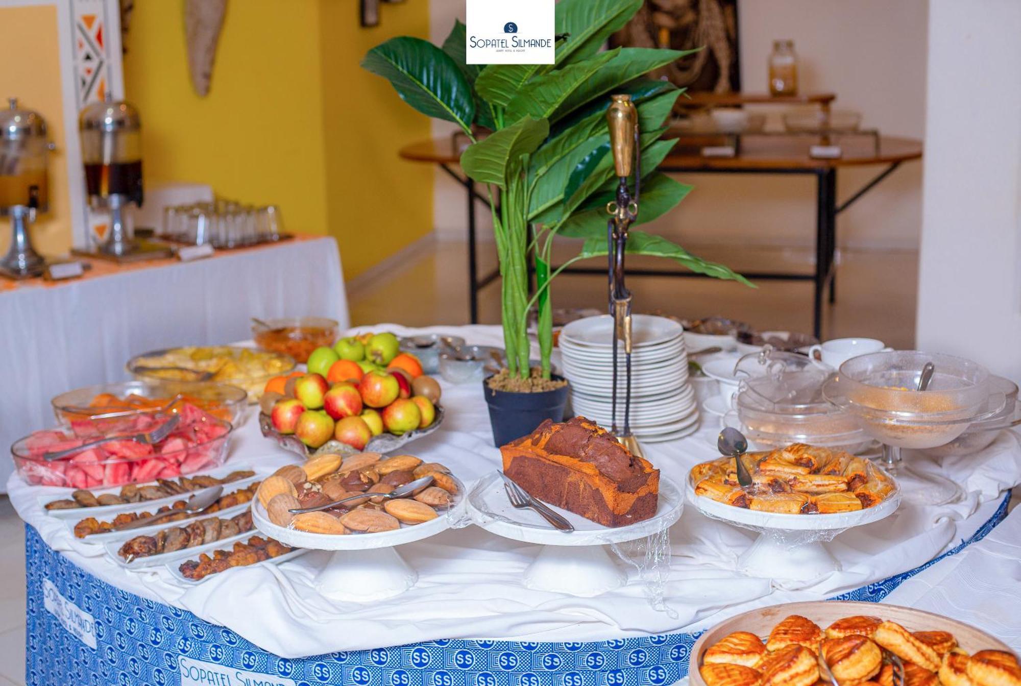Sopatel Silmande Hotel Уагадугу Екстериор снимка
