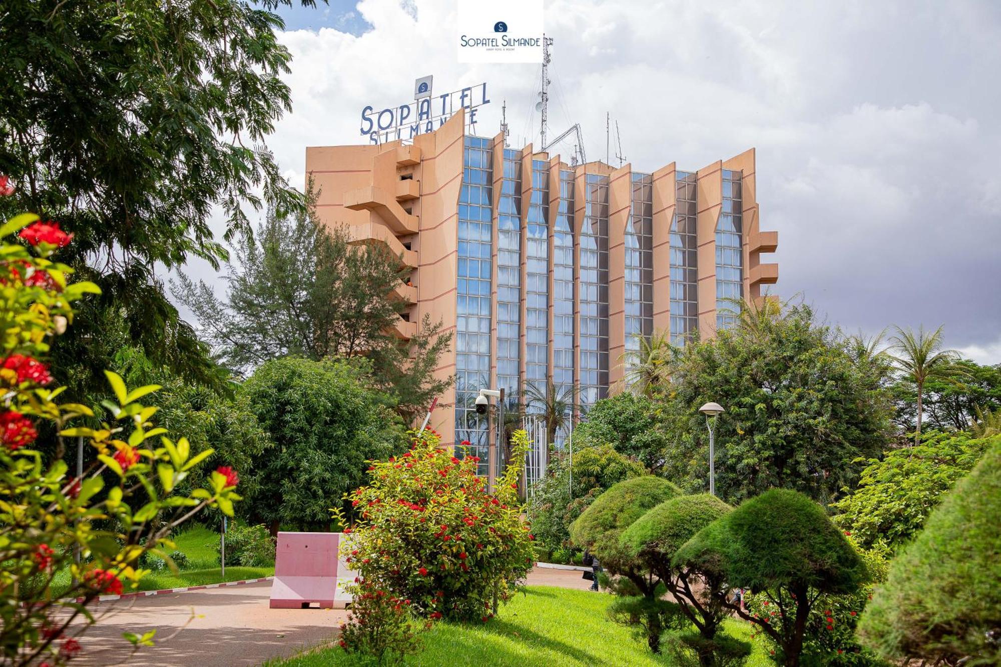 Sopatel Silmande Hotel Уагадугу Екстериор снимка