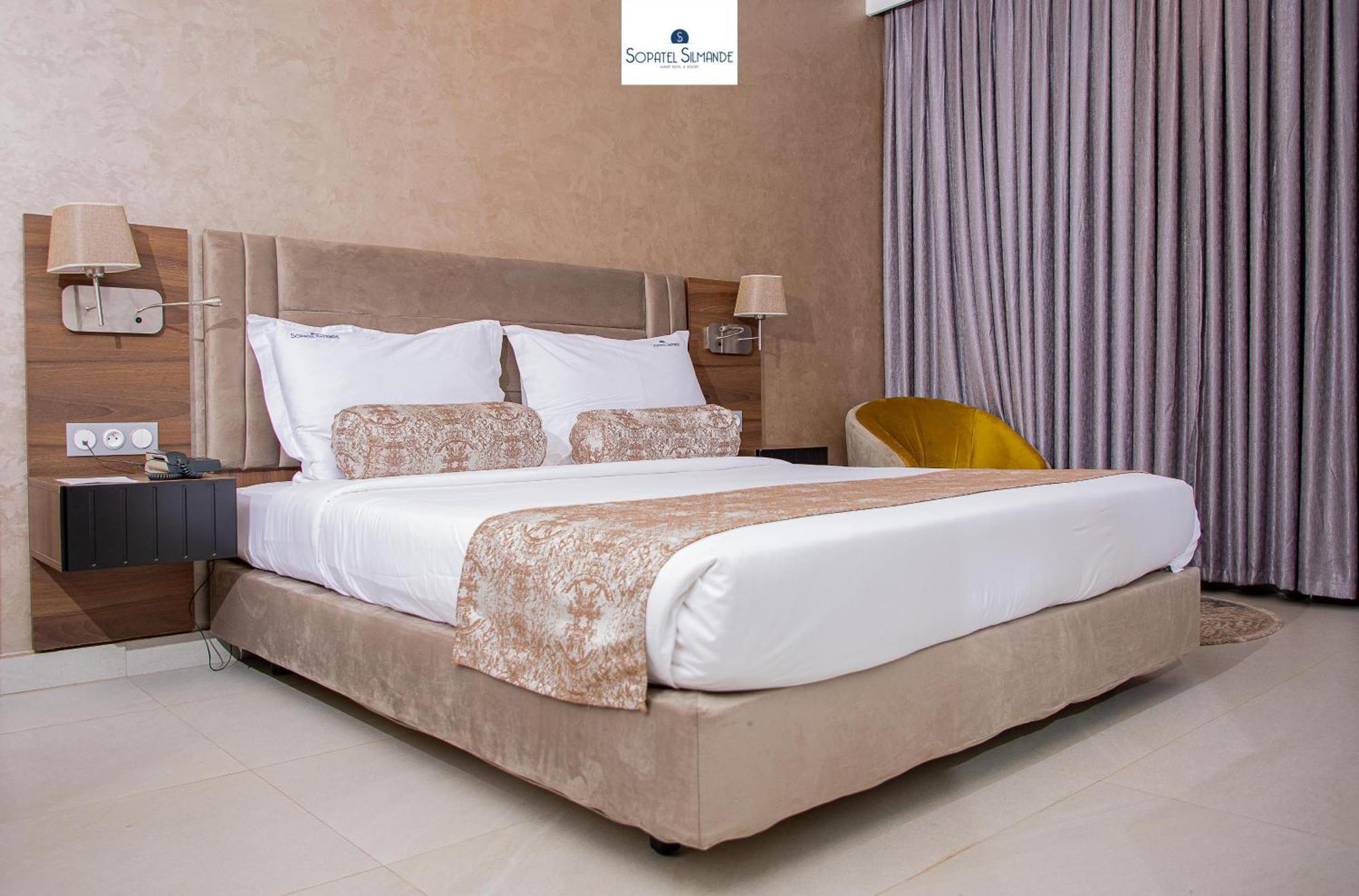Sopatel Silmande Hotel Уагадугу Екстериор снимка