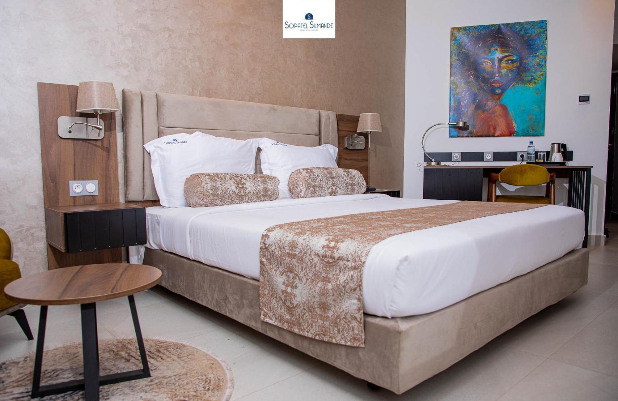Sopatel Silmande Hotel Уагадугу Екстериор снимка
