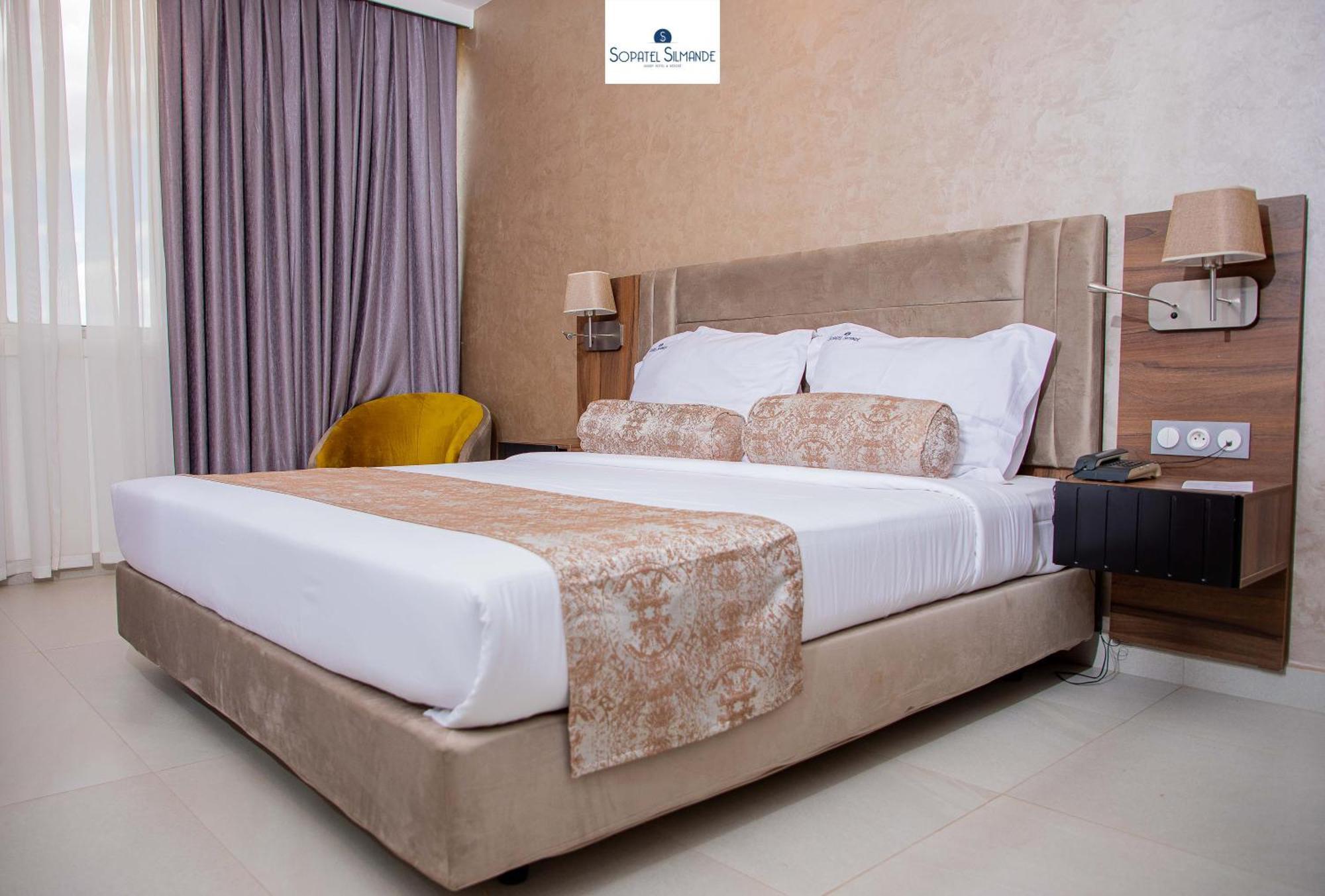 Sopatel Silmande Hotel Уагадугу Екстериор снимка